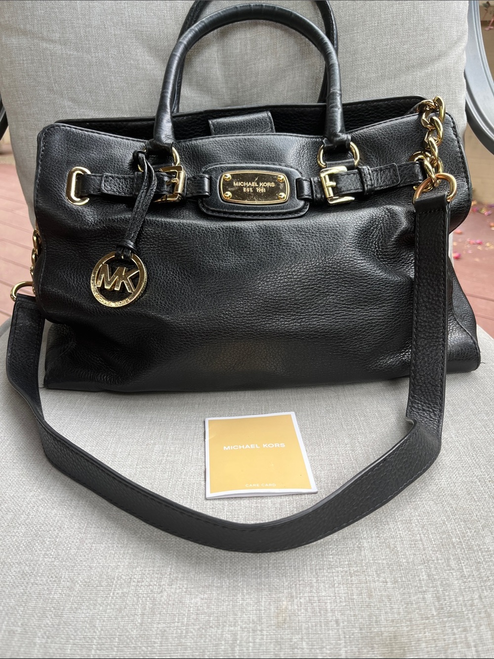 MICHAEL KORS Hamilton Black Pebble Leather Shoulder Bag with Gold-Tone Accents